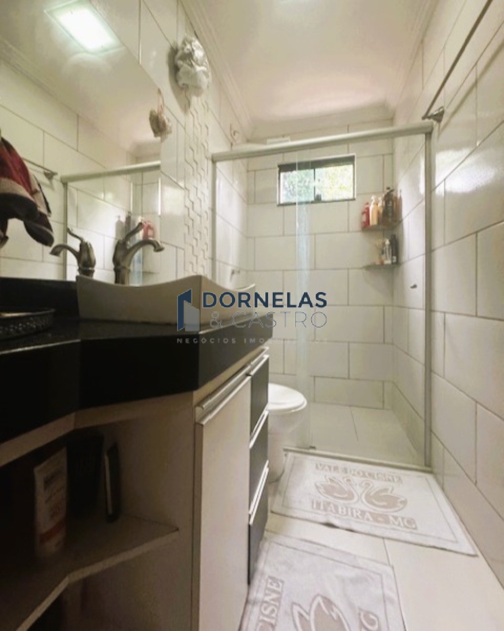 Casa top quitada e escriturada rua 1 jockey á 300 metros da via eptg cond. Fechado alto padrão portaria 24 horas