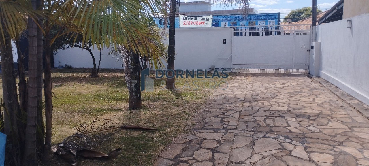 Rua 10 terreno com 800m² pode ser comercial pertinho da upa oportunidade fora de condomínio