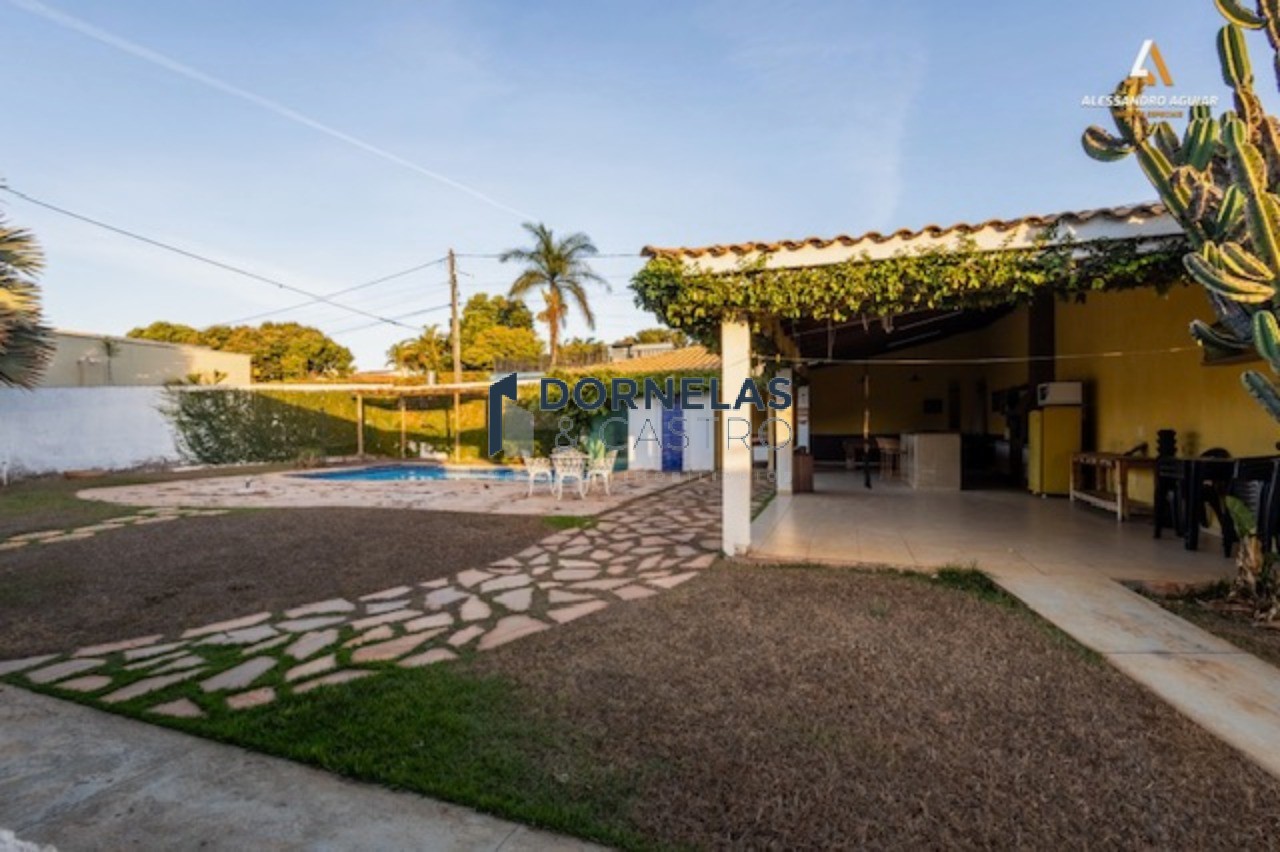 Casa térrea em arniqueira terreno de 950m² estuda troca - valor no guará ou águas claras