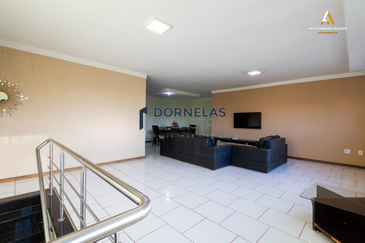 Casa térrea em arniqueira terreno de 950m² estuda troca - va