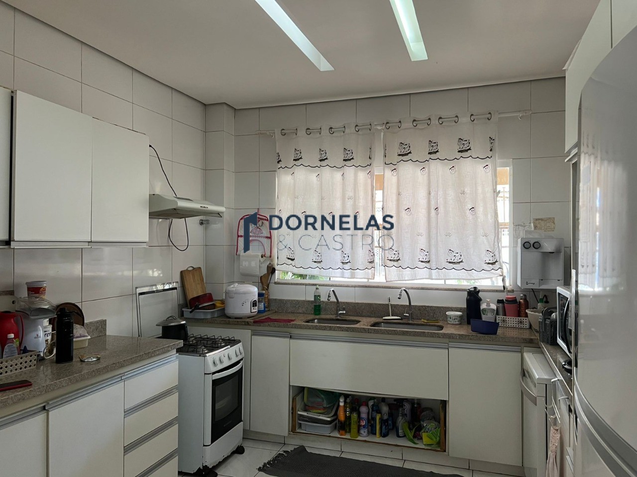 Qe 17 guará ii casa térrea 3 suítes terreno 200,00m² aceita fgts e financiamento bancário