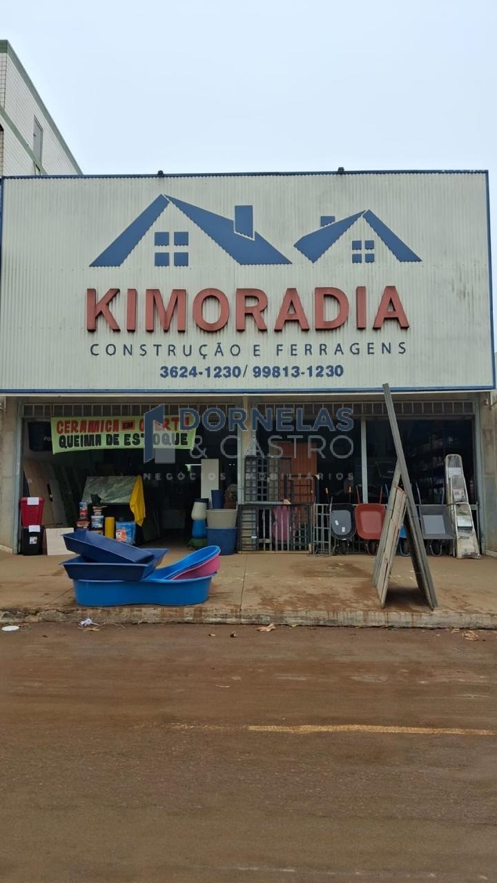 Ponto com loja de material de construção em pleno funcionamento estuda troca por imóvel e carro