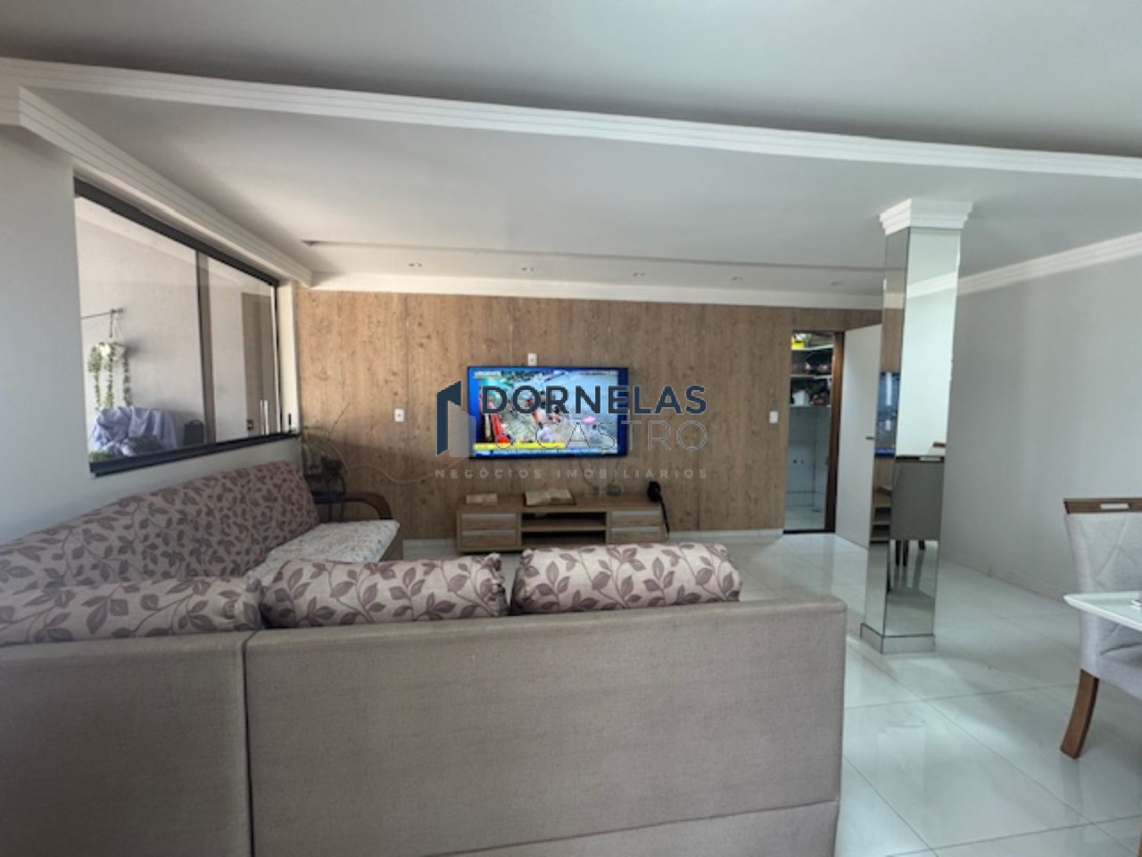 Imóvel versátil comercial e residencial já escriturado, loja na frente e casa nos fundos, estuda troca e pega carro vereda da cruz