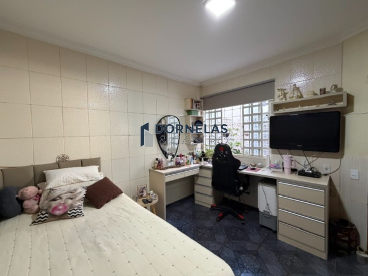 Casa colonial cond. Fechado no guará terreno de 778,00m² fácil saída para eptg