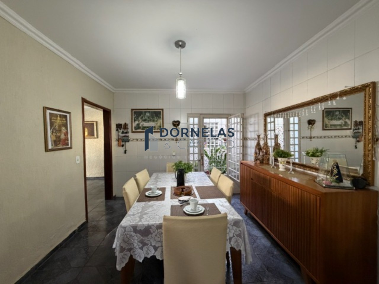 Casa colonial cond. Fechado no guará terreno de 778,00m² fácil saída para eptg
