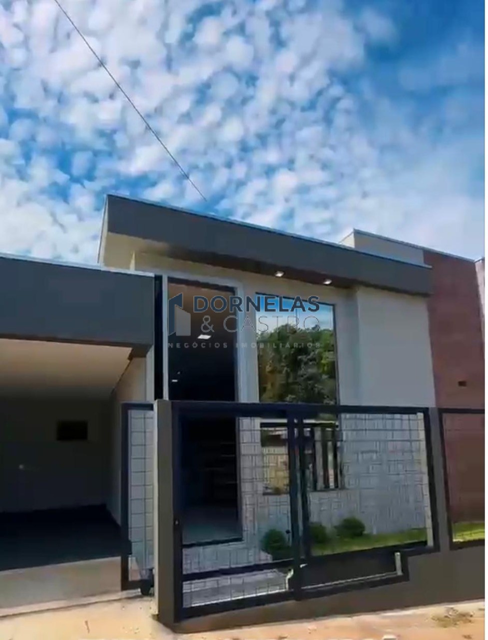 Casa nova moderna alto padrão condomínio fechado no guará ii