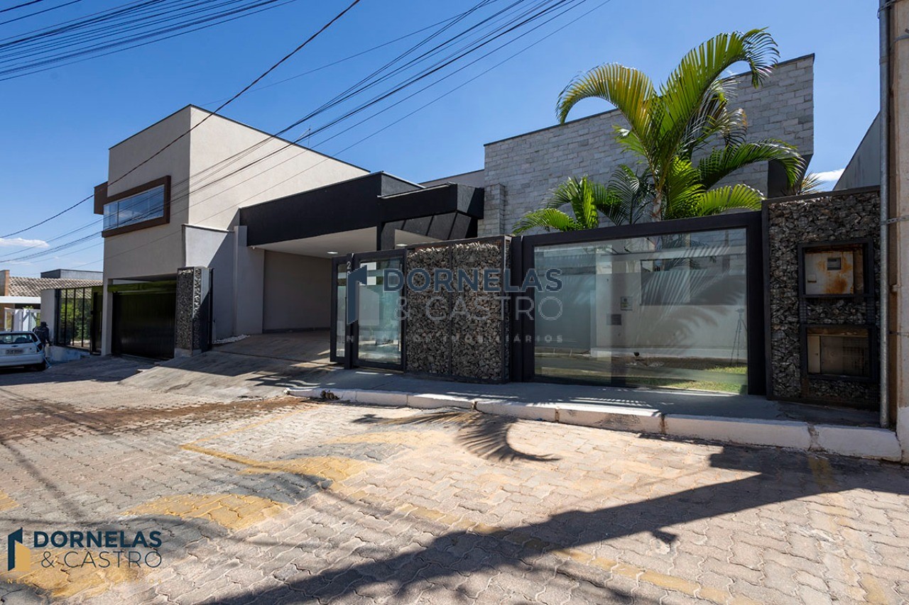 Casa alto padrão no guarapark condomínio fechado lazer com piscina