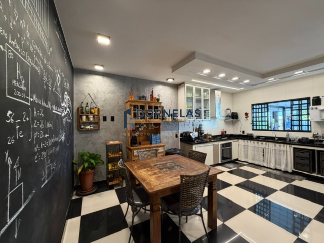 Casa térrea condomínio fechado guara park 4 quartos terreno 733m² no guará ii