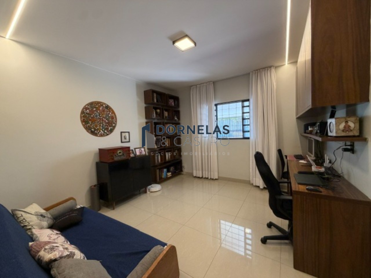 Casa térrea condomínio fechado guara park 4 quartos terreno 733m² no guará ii