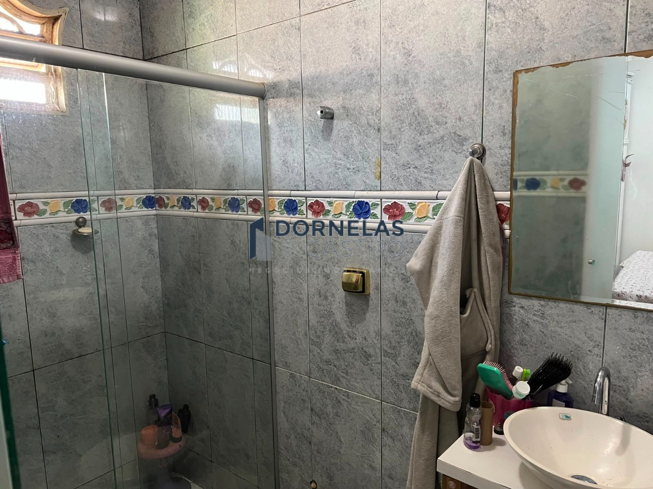Casa à venda em condomínio fechado no guará ii - iapi de frente a qe 50