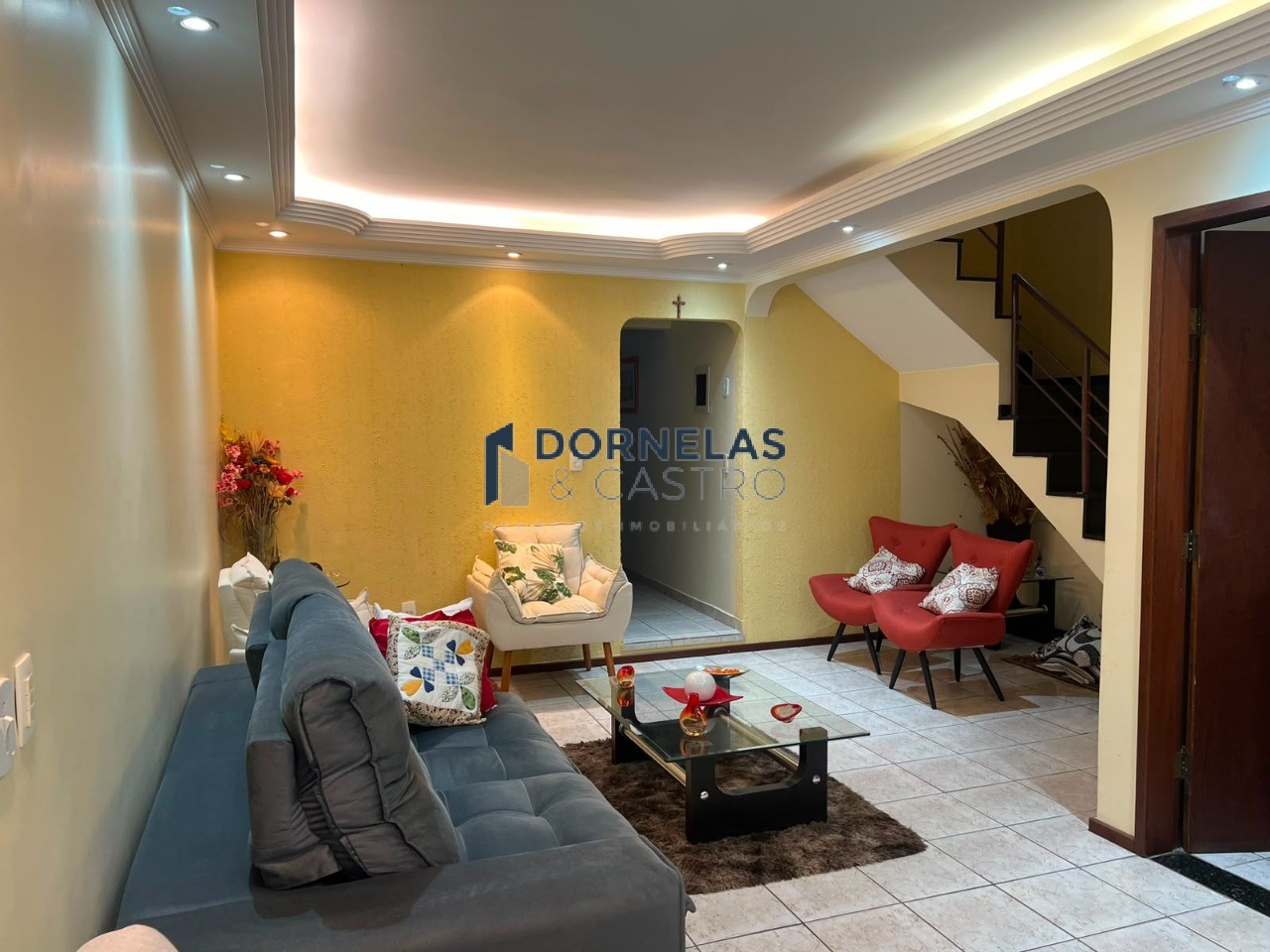 Sobrado na qe 19 guará 2 terreno de 200m² estuda troca por imóvel de menor valor aceita fgts e financiamento bancário - foto 4