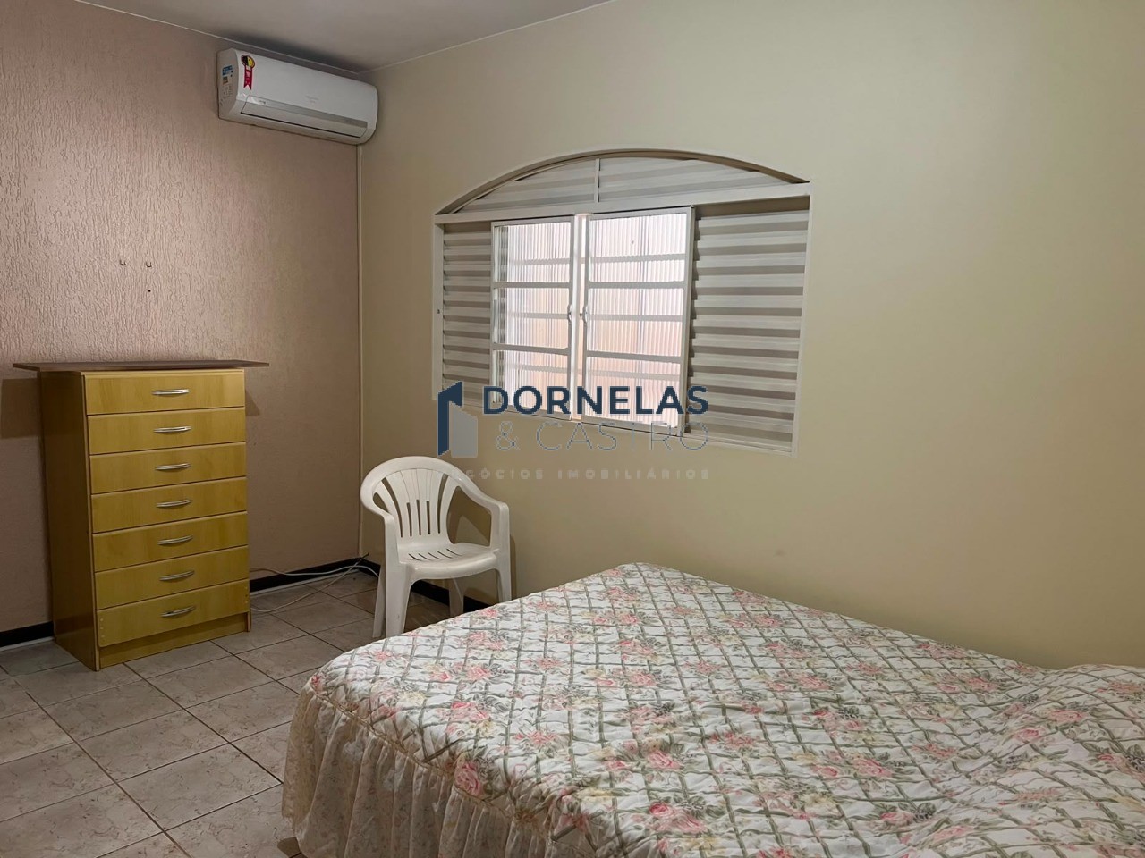 Sobrado na qe 19 guará 2 terreno de 200m² estuda troca por imóvel de menor valor aceita fgts e financiamento bancário - foto 13