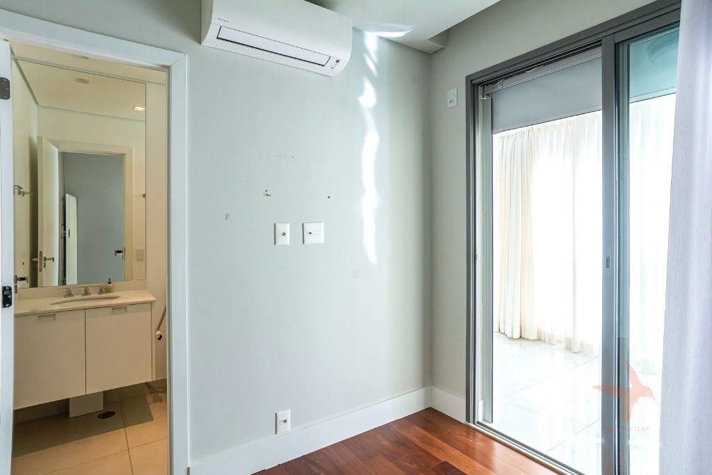 Apartamento, 2 quartos, 134 m² - Foto 9