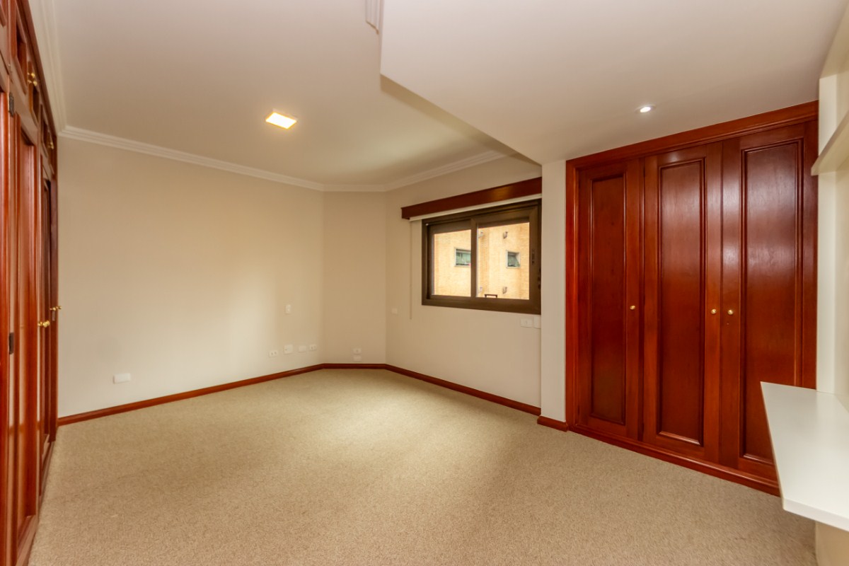 Apartamento, 3 quartos, 302 m² - Foto 25