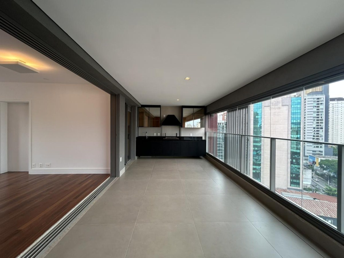 Apartamento, 3 quartos, 160 m² - Foto 2