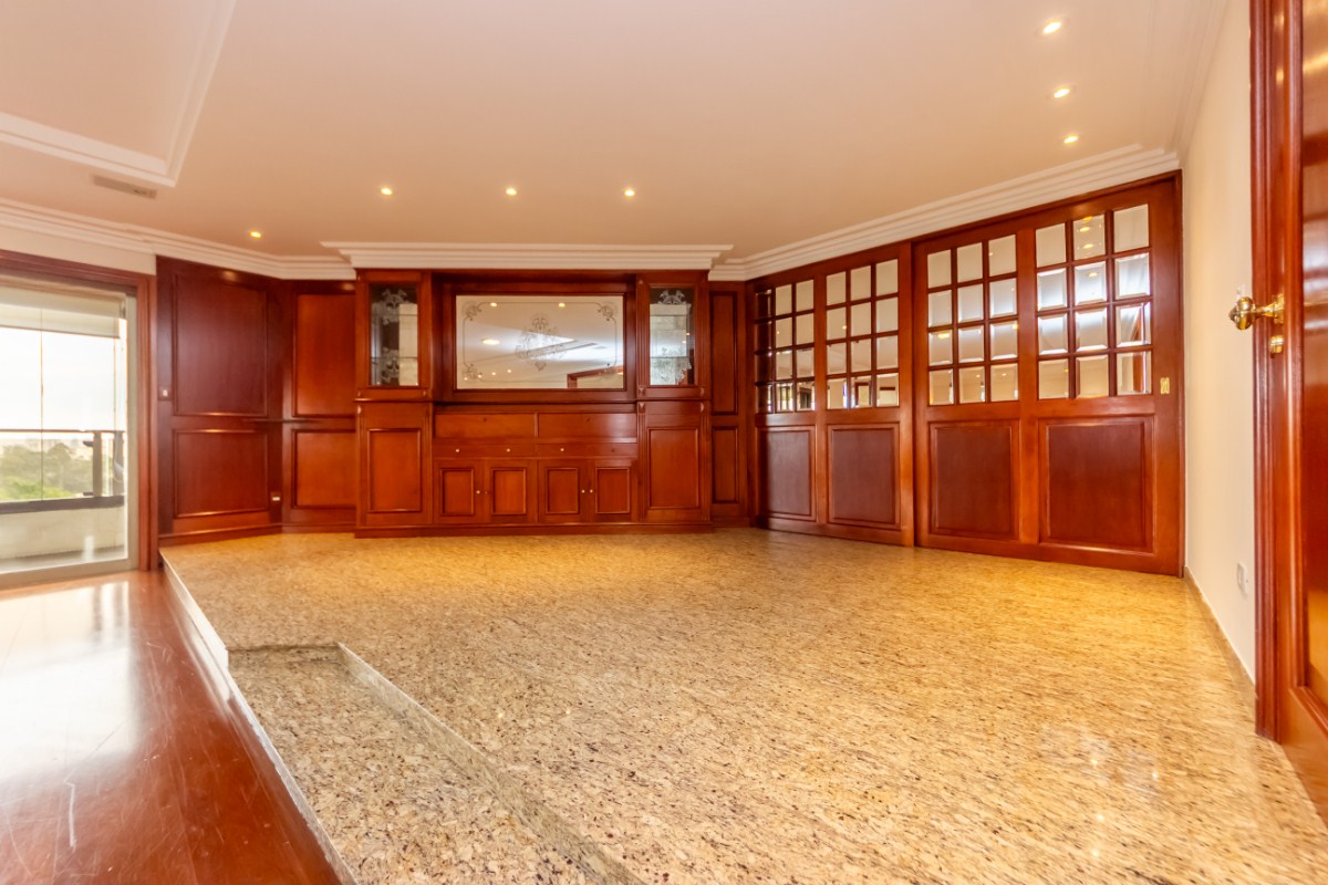 Apartamento, 3 quartos, 302 m² - Foto 5