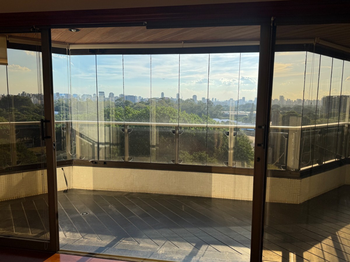 Apartamento, 3 quartos, 302 m² - Foto 2