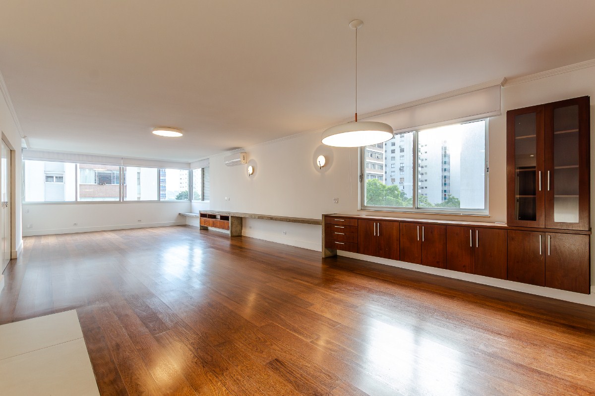 Apartamento, 3 quartos, 270 m² - Foto 2