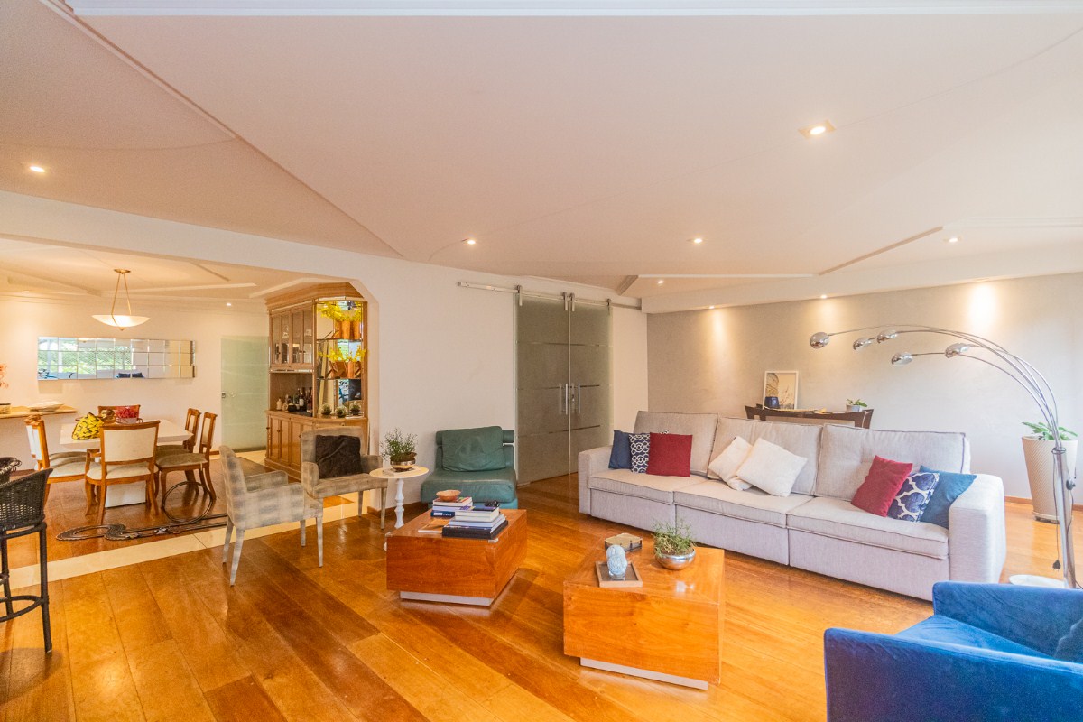 Apartamento, 4 quartos, 273 m² - Foto 1
