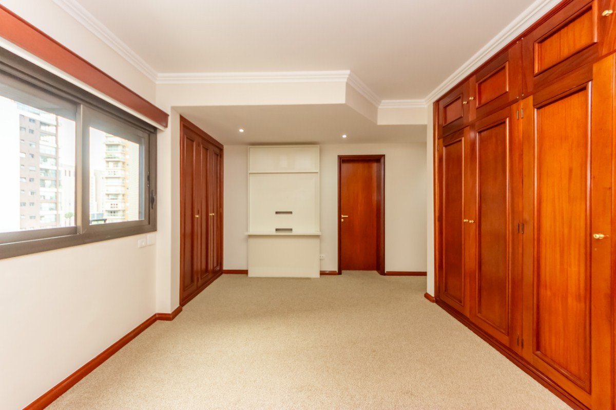 Apartamento, 3 quartos, 302 m² - Foto 27