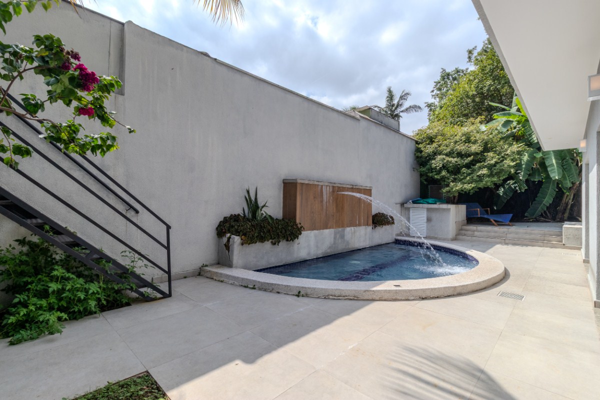 Casa, 5 quartos, 340 m² - Foto 32
