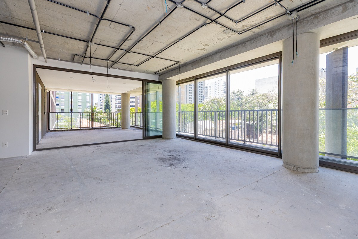 Apartamento, 3 quartos, 204 m² - Foto 1