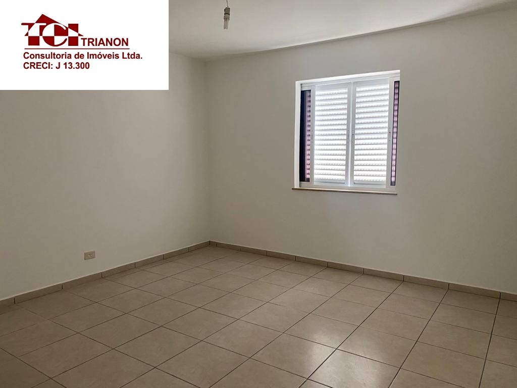 CASA COMERCIAL em SANTO ANDRÉ - SP, CASA BRANCA