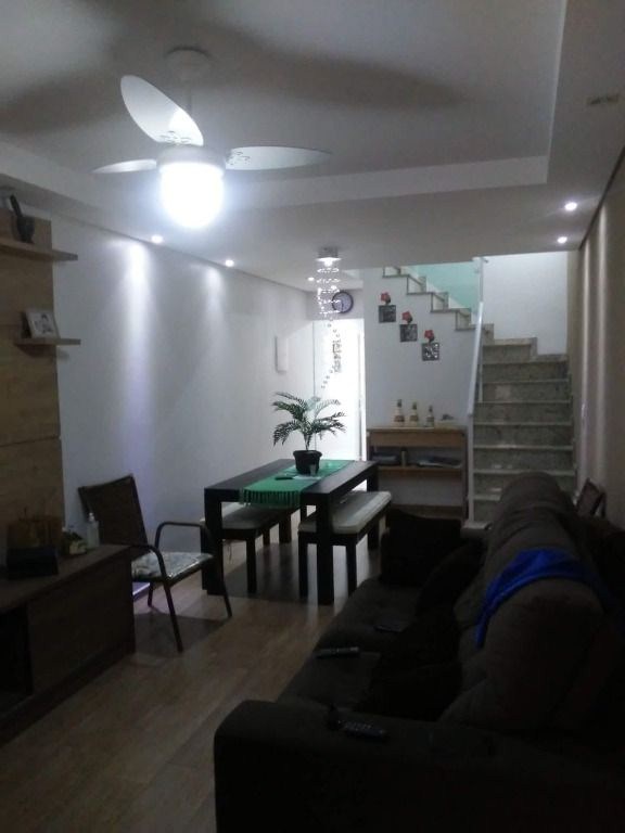 CASA RESIDENCIAL em Santo André - SP, Vila Pires