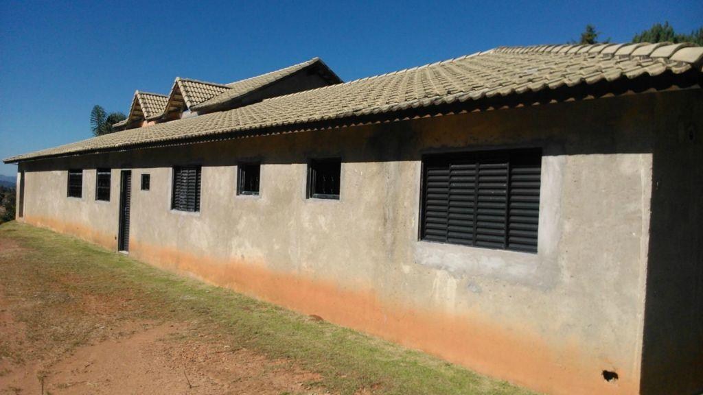 CASA  em Águas de Lindóia - SP, Jd Mirante