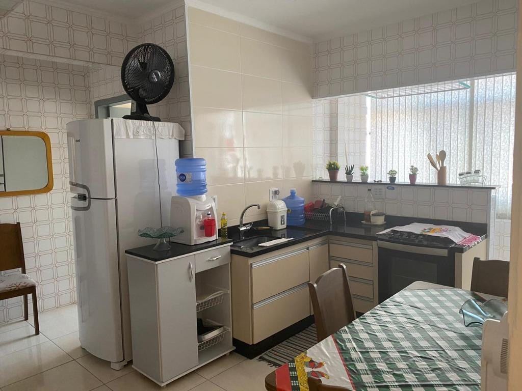APARTAMENTO em Praia Grande - SP, Mirim