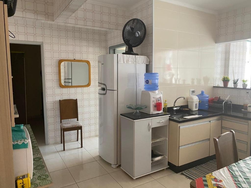 APARTAMENTO em Praia Grande - SP, Mirim