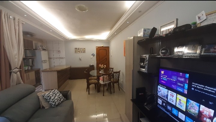 Apartamento sem condomínio , 02 dormitórios sendo 01 suíte na vila Hum