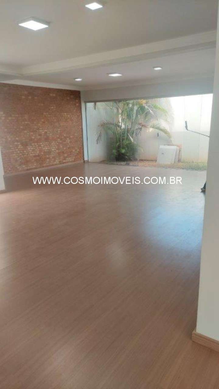 Casa, 3 quartos, 214 m² - Foto 9