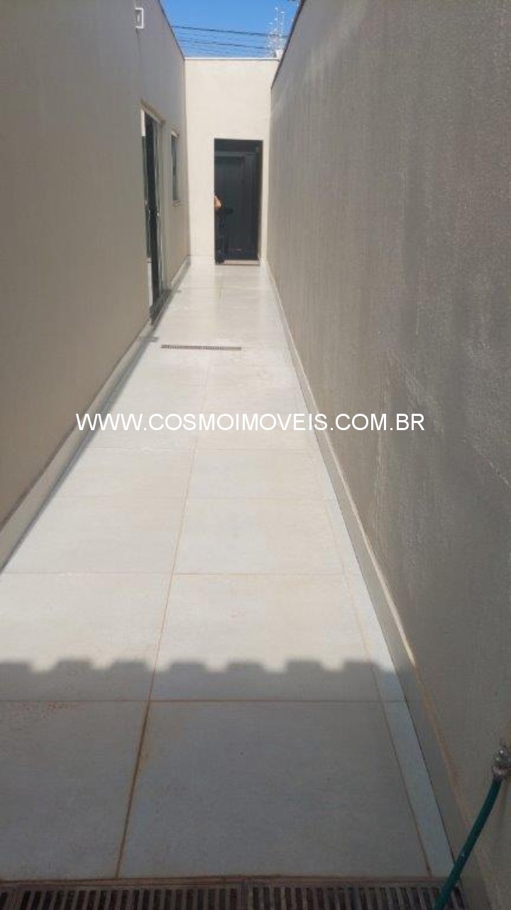Casa, 3 quartos, 214 m² - Foto 3