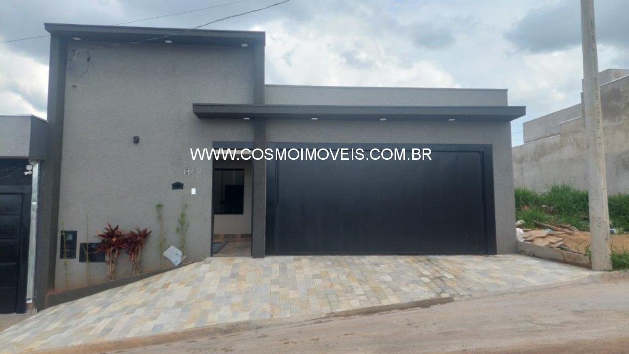 Casa, 3 quartos, 169 m² - Foto 1