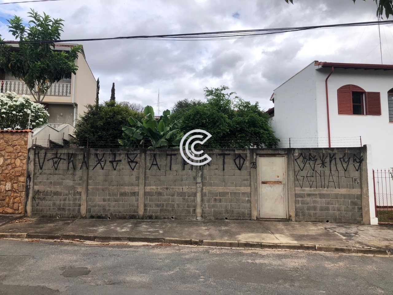 Terreno, 335 m² - Foto 1