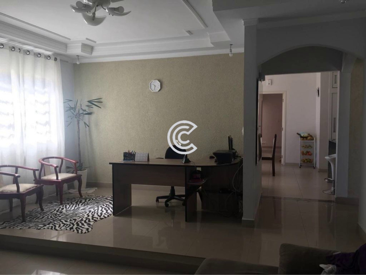 Casa, 4 quartos, 339 m² - Foto 1