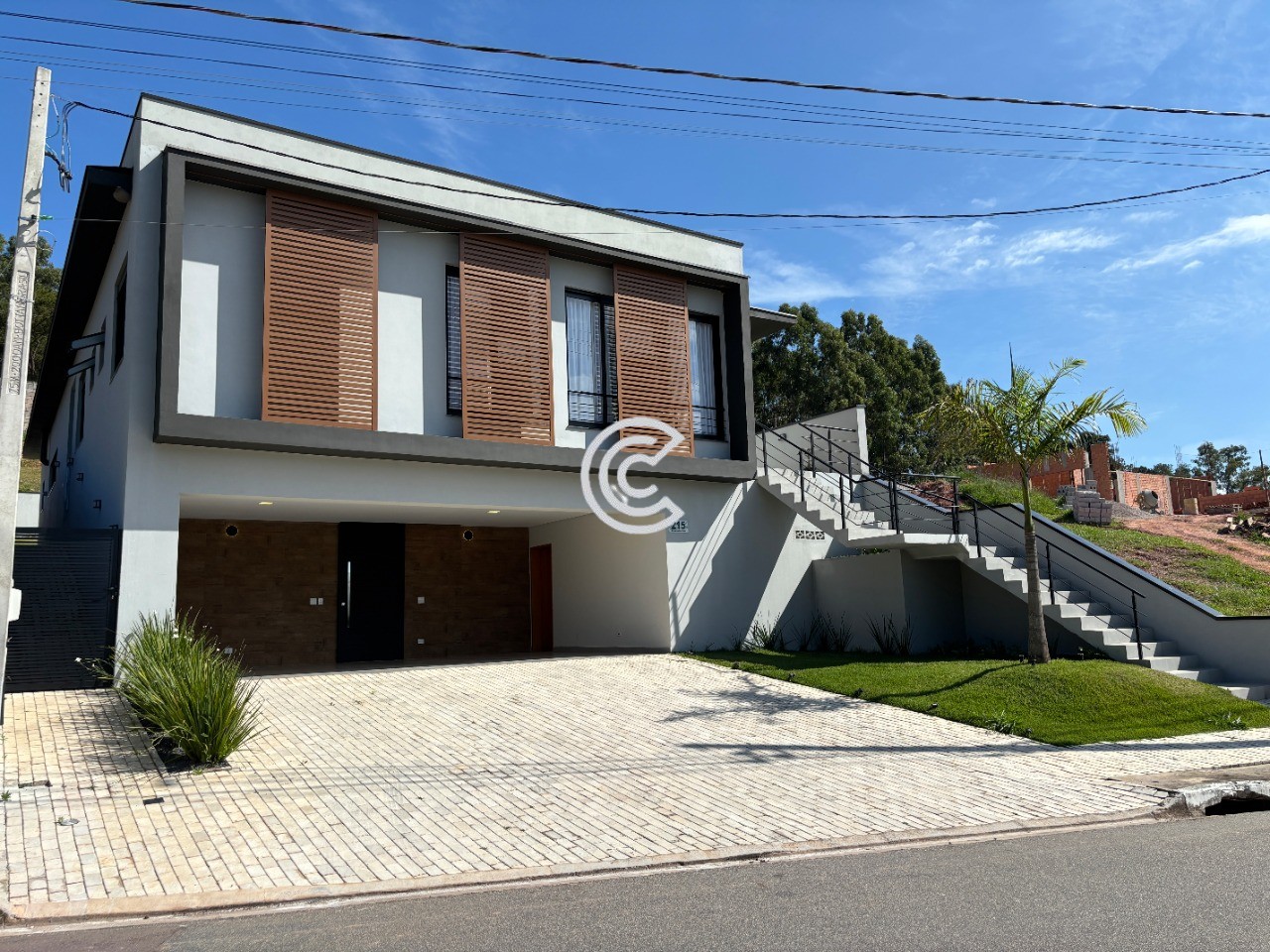 Casa, 3 quartos, 272 m² - Foto 2