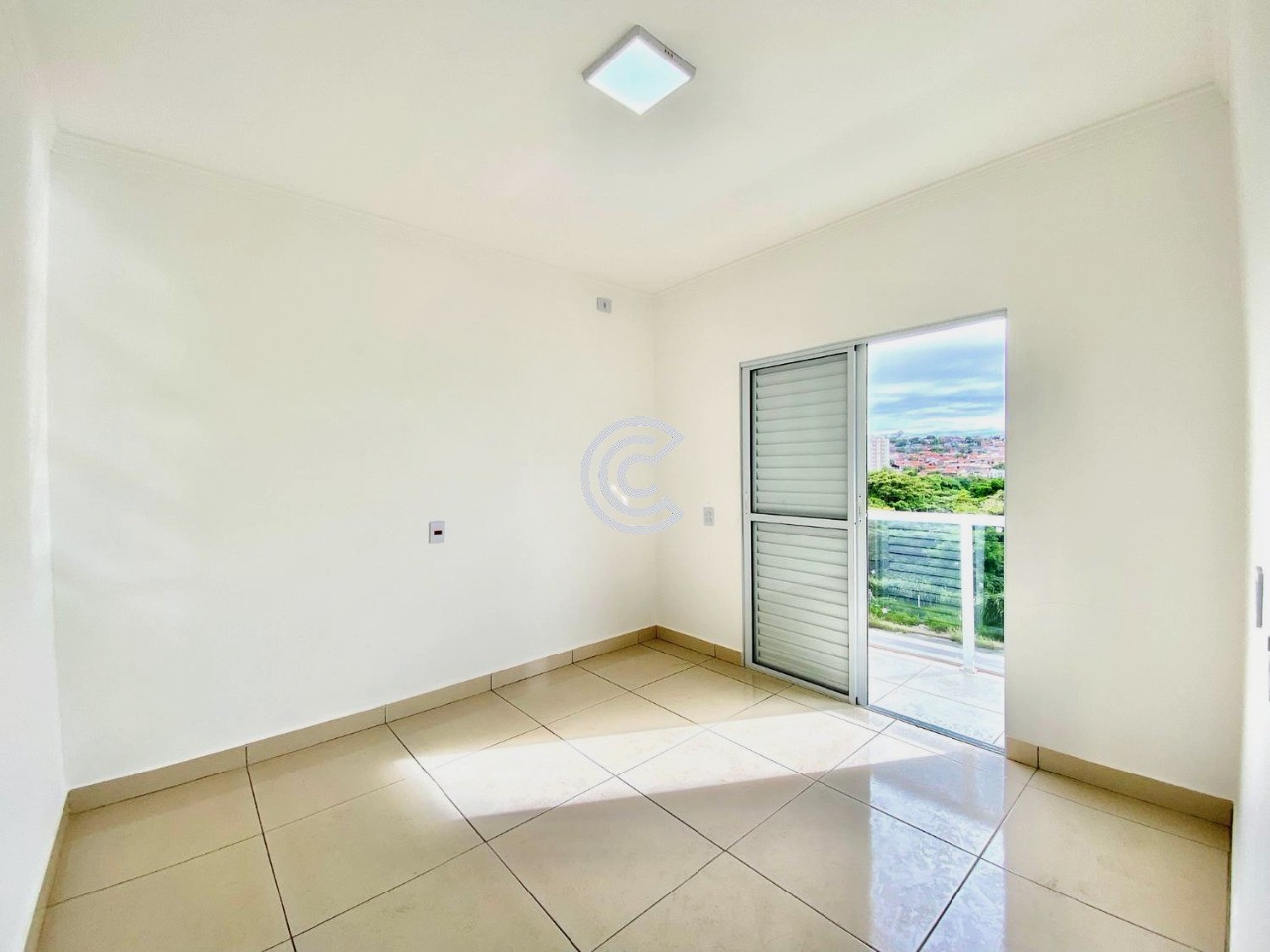 Casa, 3 quartos, 201 m² - Foto 2