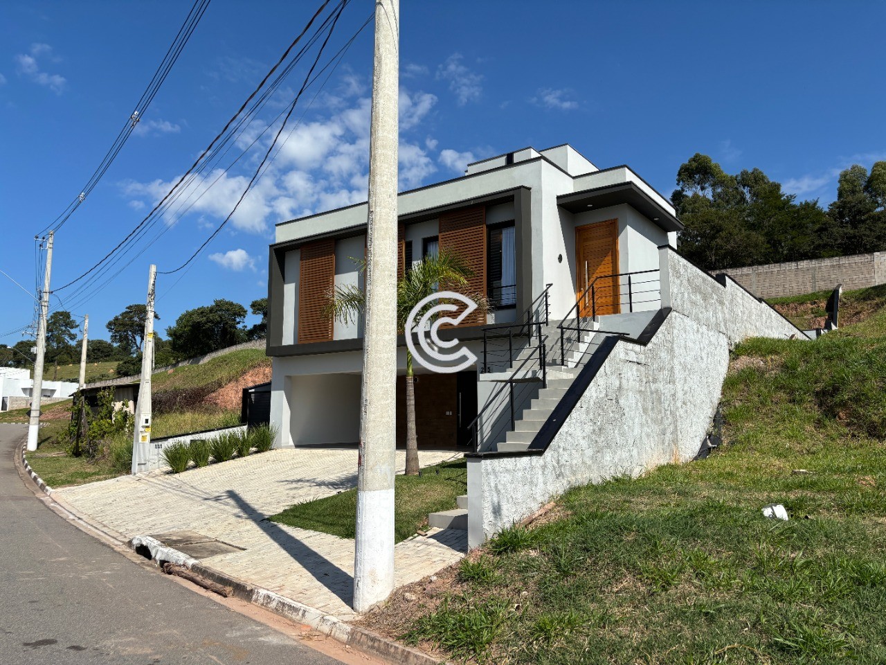 Casa, 3 quartos, 272 m² - Foto 3