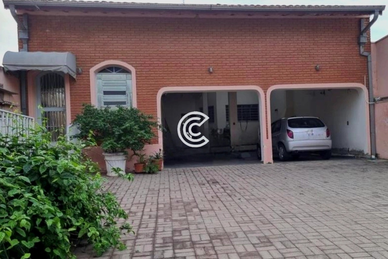 Casa, 4 quartos, 385 m² - Foto 1