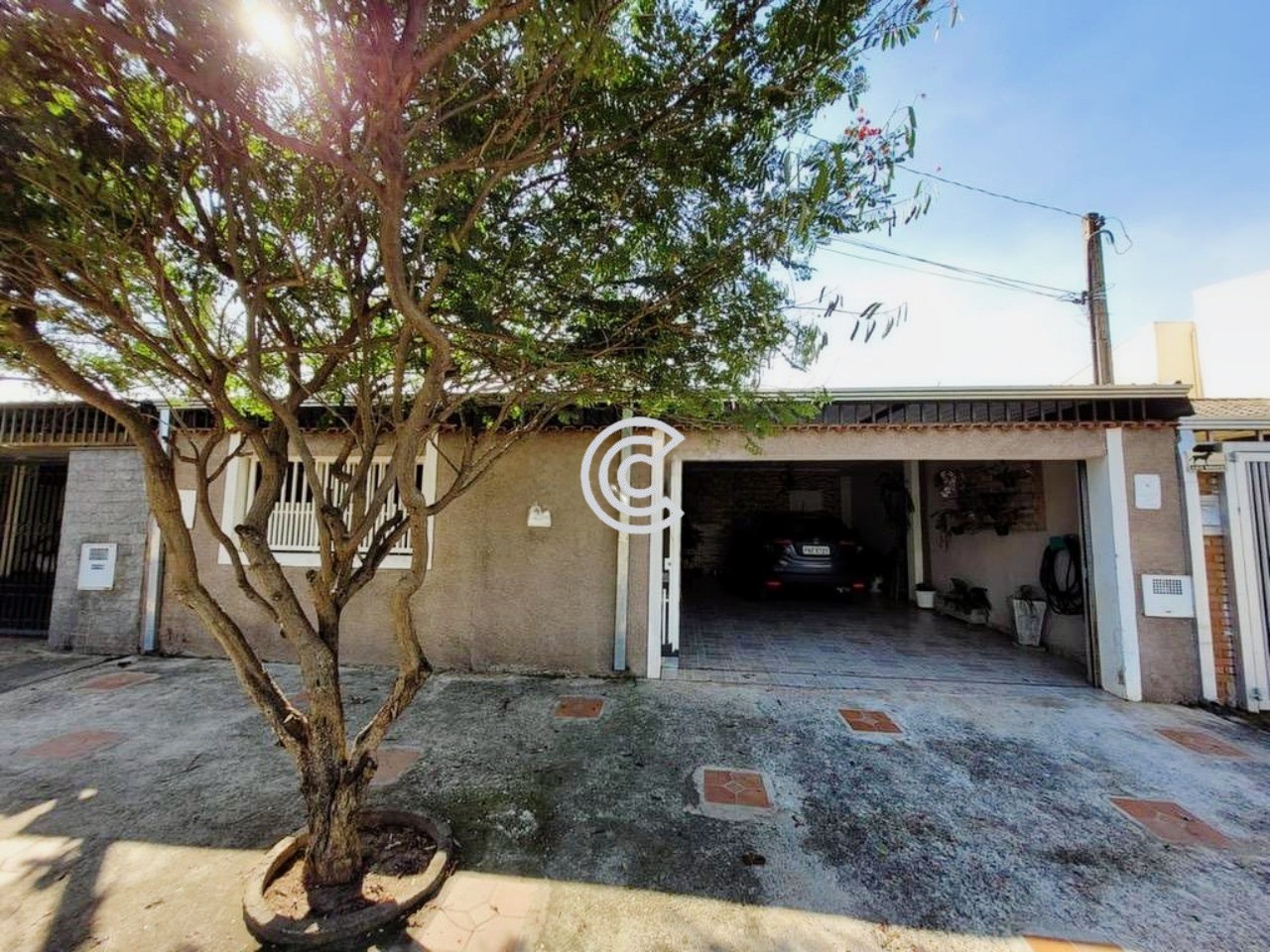 Casa, 3 quartos, 250 m² - Foto 1
