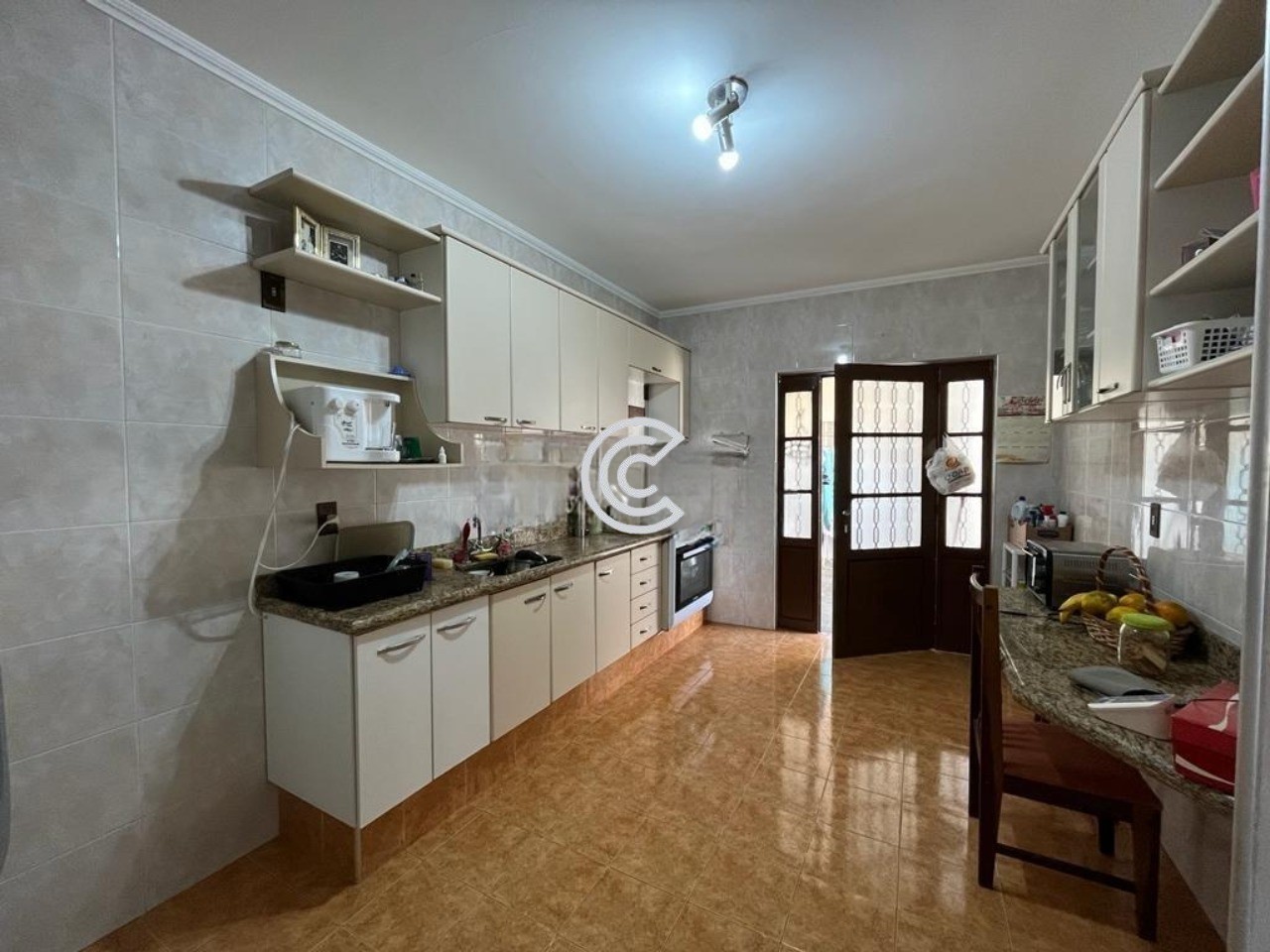 Casa, 2 quartos, 296 m² - Foto 8