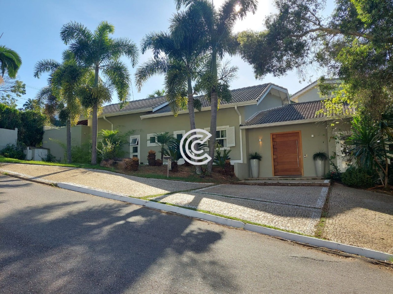 Casa, 4 quartos, 600 m² - Foto 1