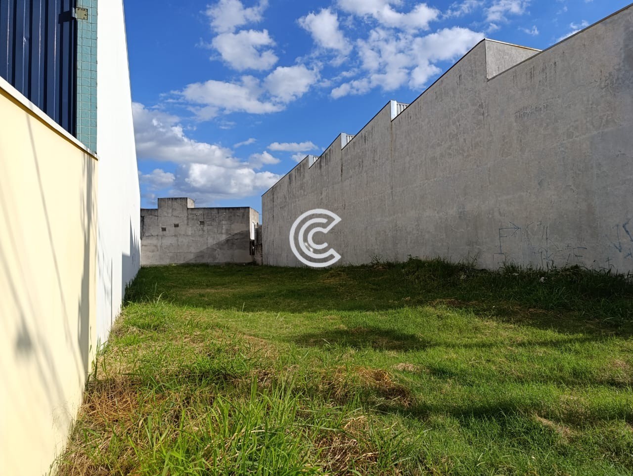 Loteamento e Condomínio, 606 m² - Foto 1