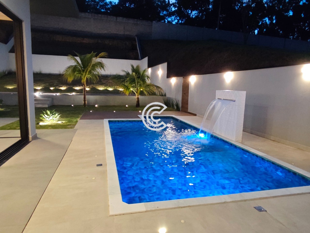 Casa, 3 quartos, 272 m² - Foto 34