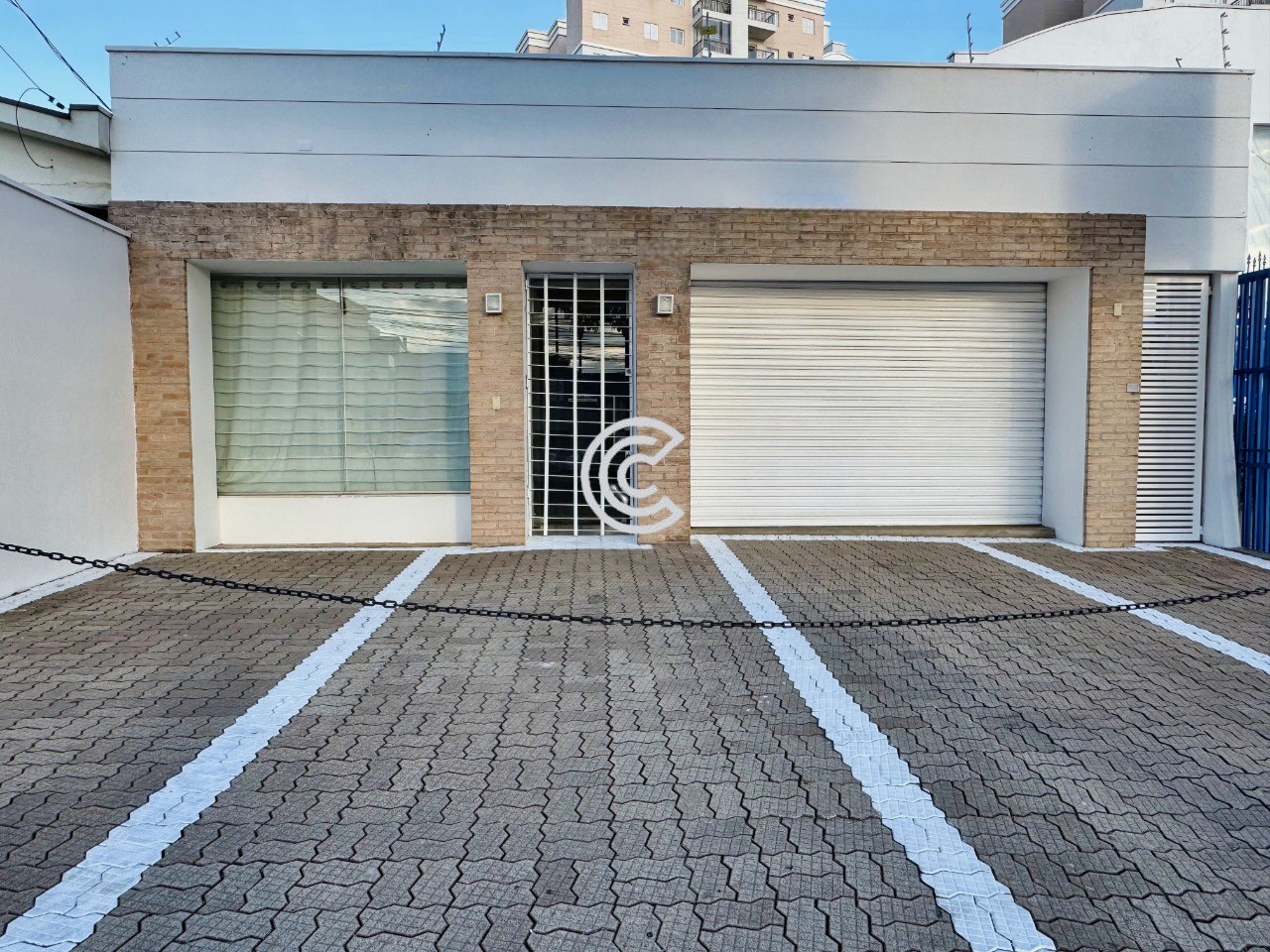 Prédio Inteiro - Foto 1