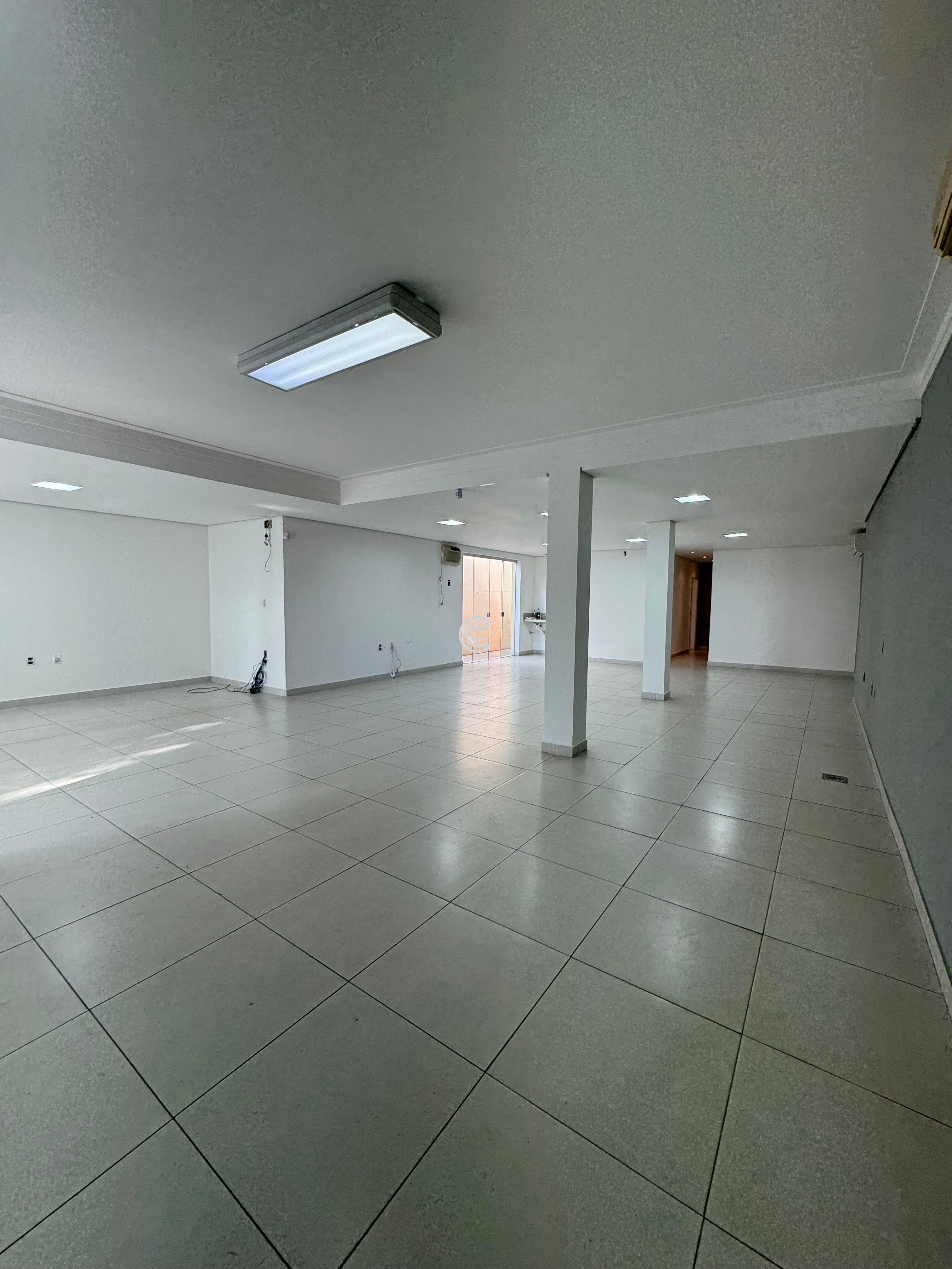 Prédio Inteiro - Foto 2