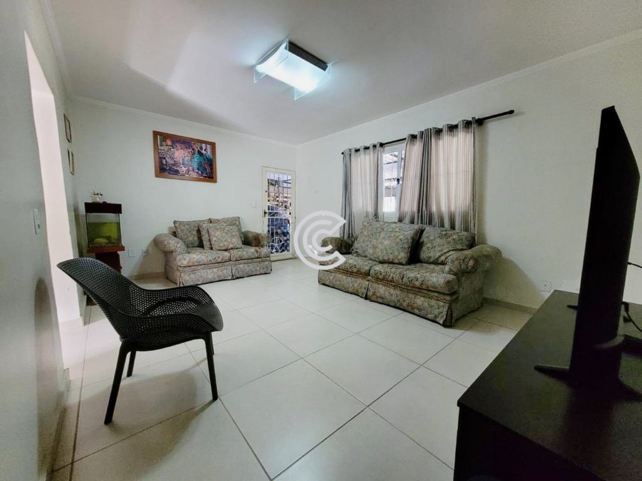 Casa, 3 quartos, 250 m² - Foto 4