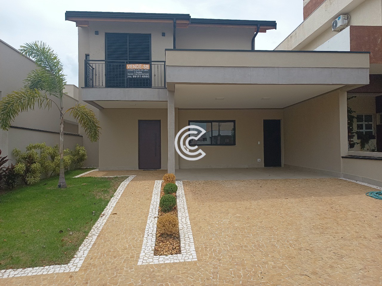 Casa, 3 quartos, 201 m² - Foto 1